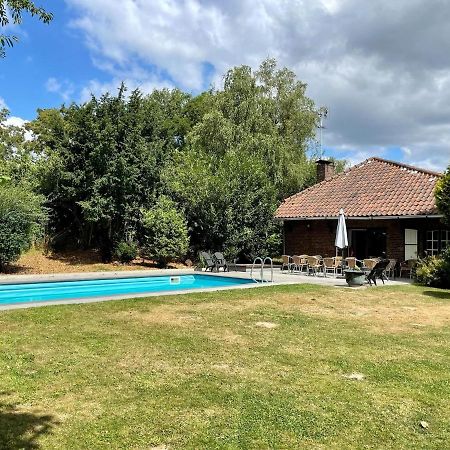 Magnificent Farmhouse In Sint Joost Dış mekan fotoğraf