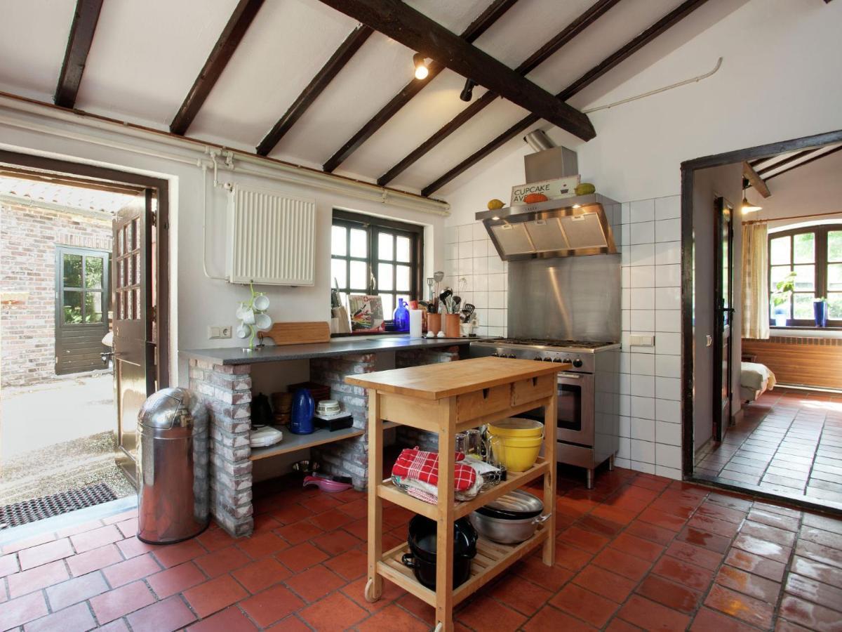 Magnificent Farmhouse In Sint Joost Dış mekan fotoğraf